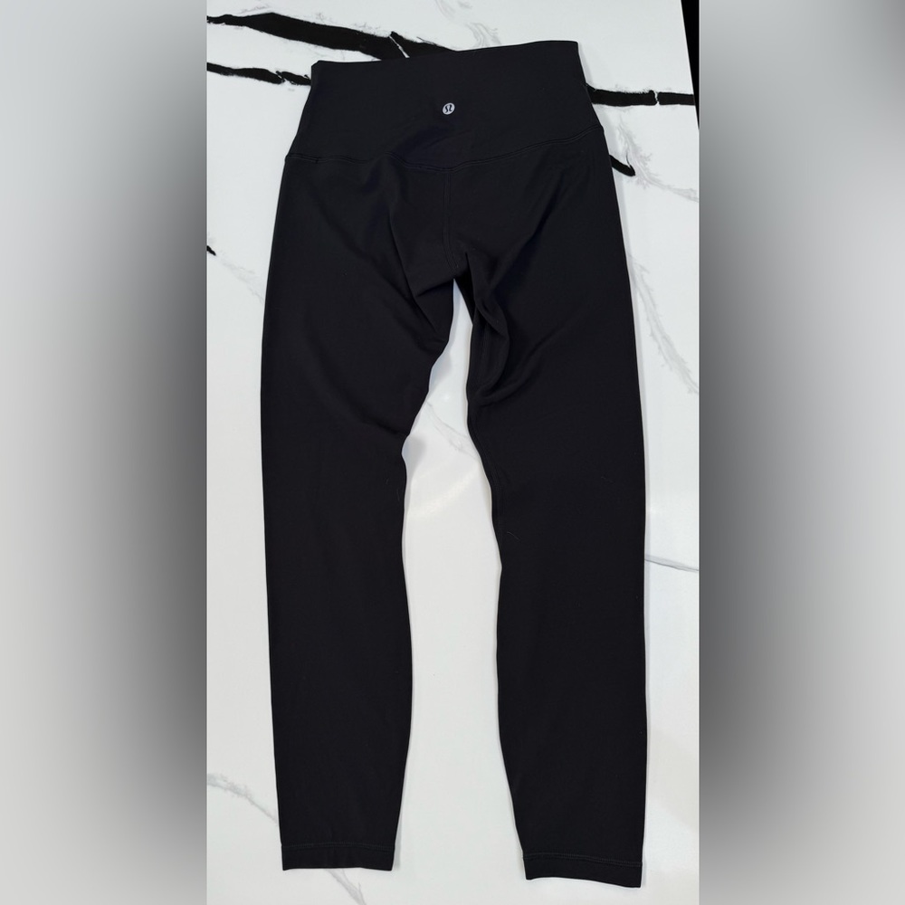 Lululemon Classic Lulu Leggings size 2 / XS - worn once!